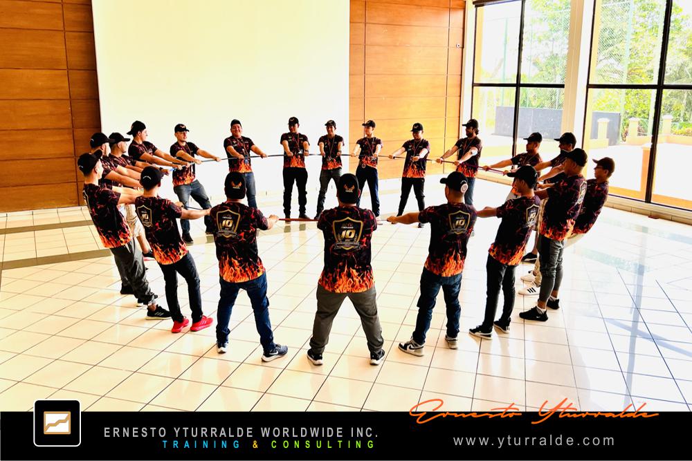 Team Bonding, Team Building & Team Performance LATAM Talleres de Cuerdas Bajas | Team Building Empresarial para el desarrollo de equipos de trabajo